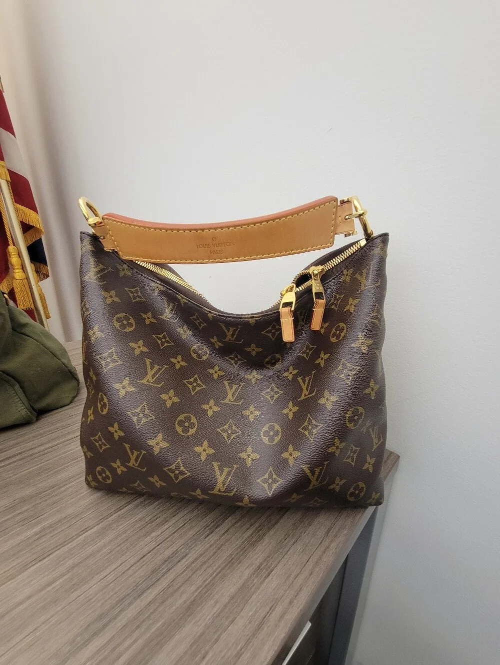🍒Louis Vuitton Sully PM Monogram Bag